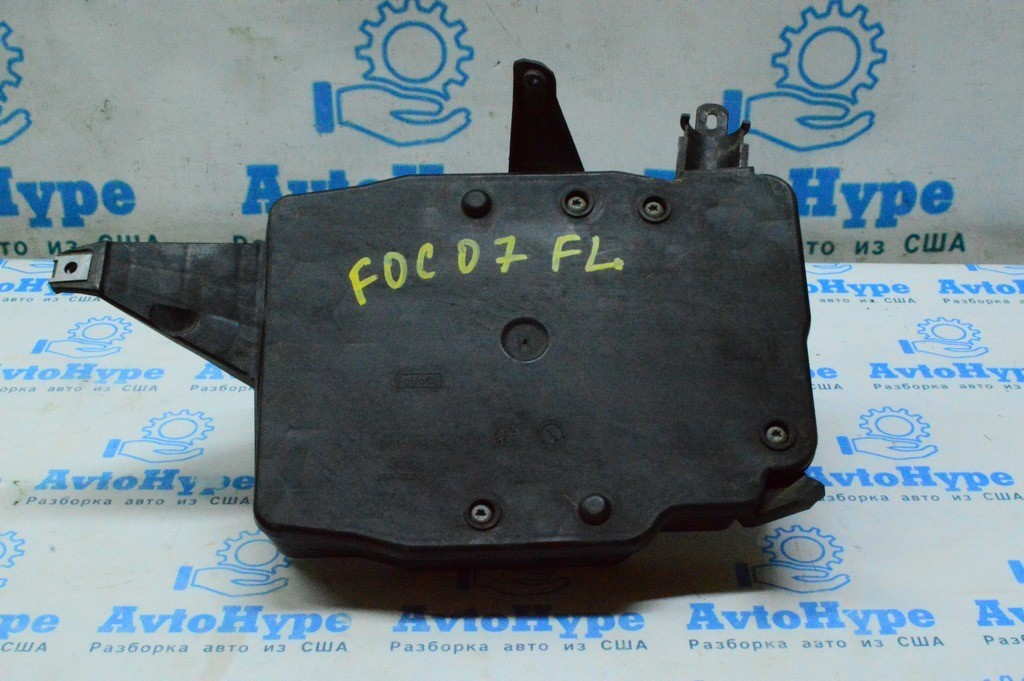 Корпус блока ECU Ford Focus mk3 11-18 пластиковый — фото 2