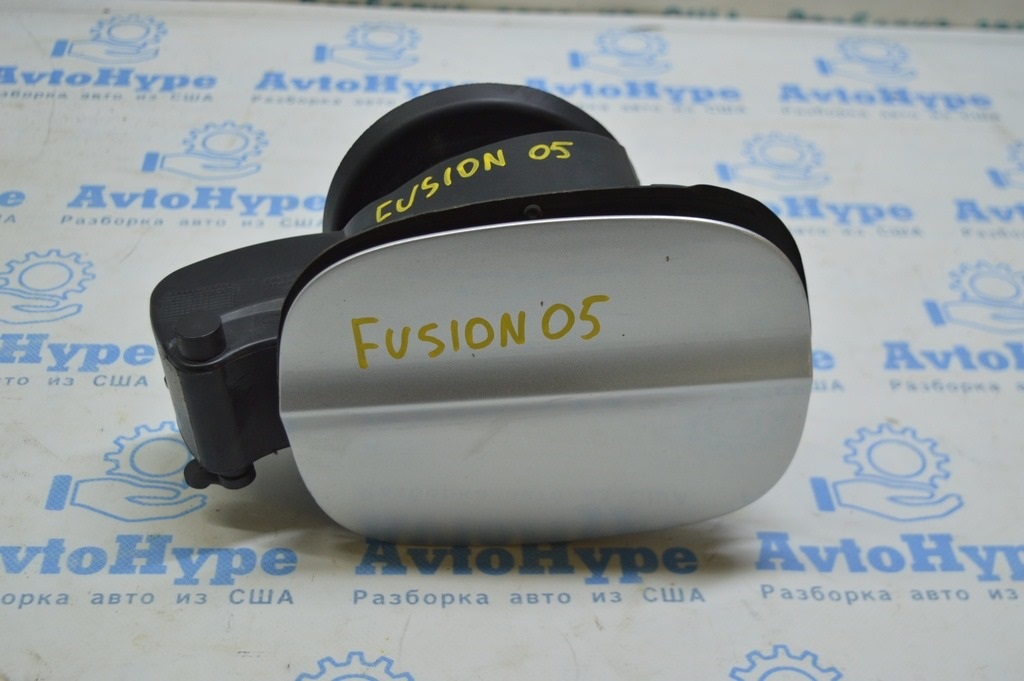 Корпус лючка бензобака Ford Fusion mk5 13-