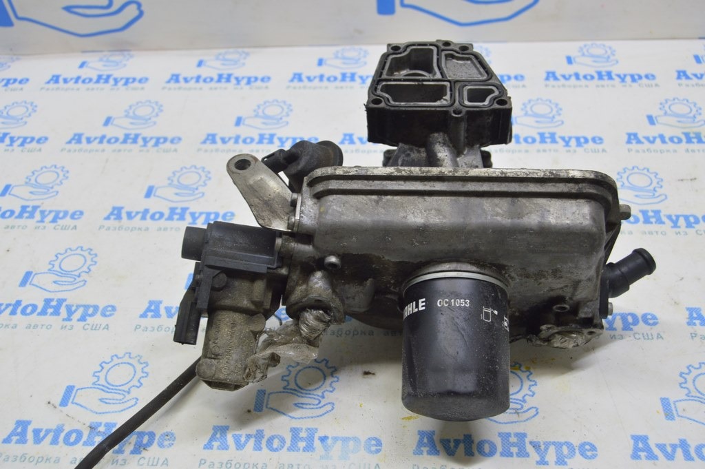 Корпус маслянного фильтра с охладителем ДВС VW Multivan T5 09-15 2.0d