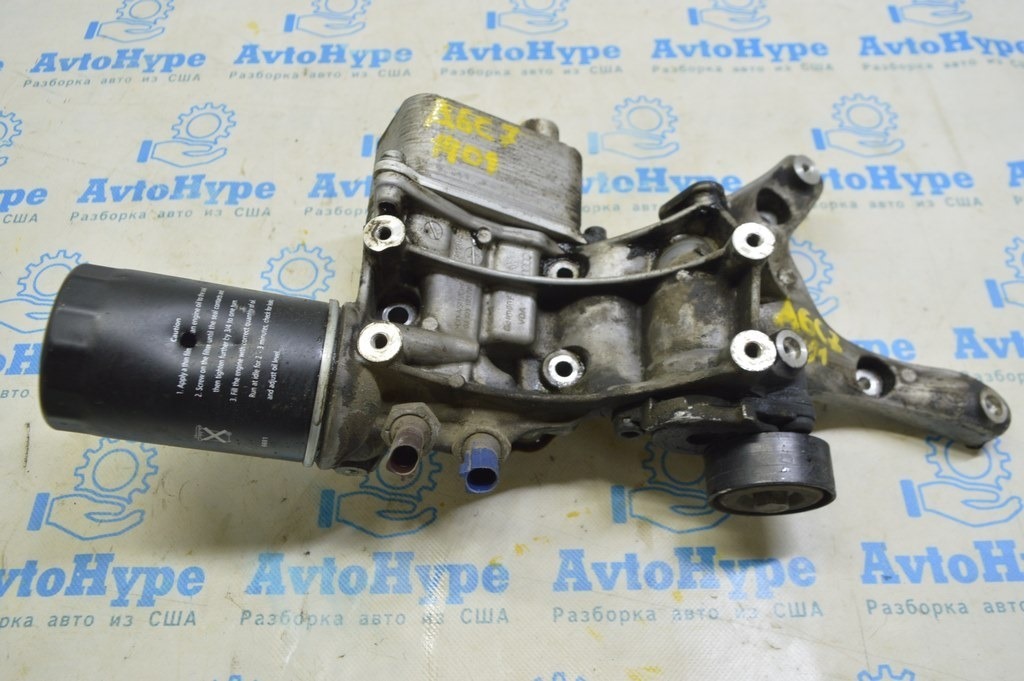 Корпус масляного фильтра Audi A6 C7 12-18