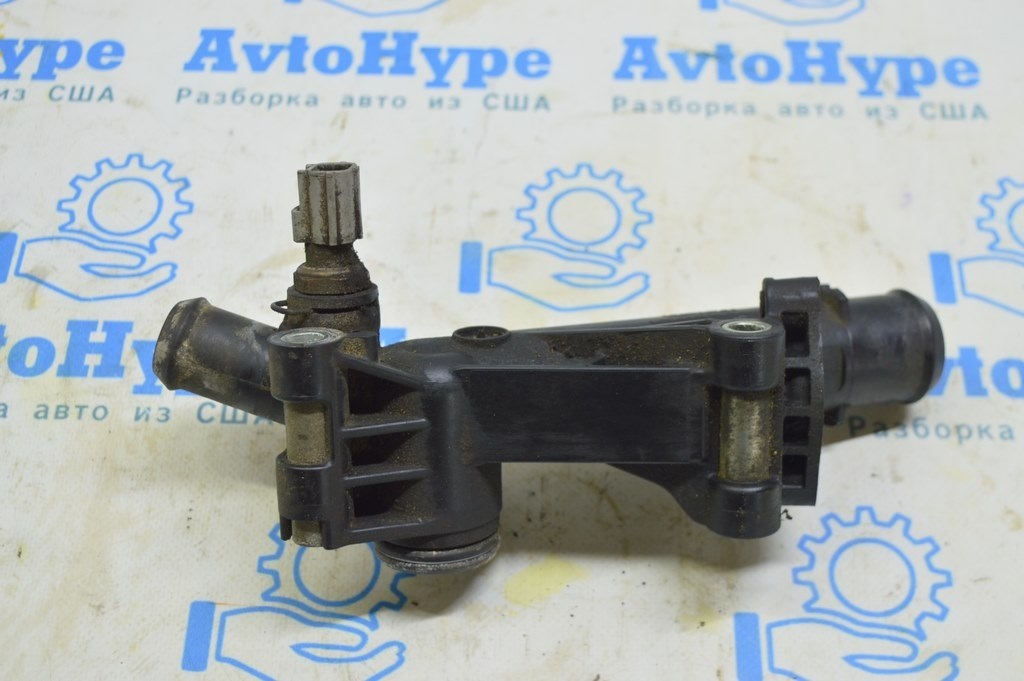 Корпус термостата Ford Escape MK3 13- (02) 1.6 — фото 3