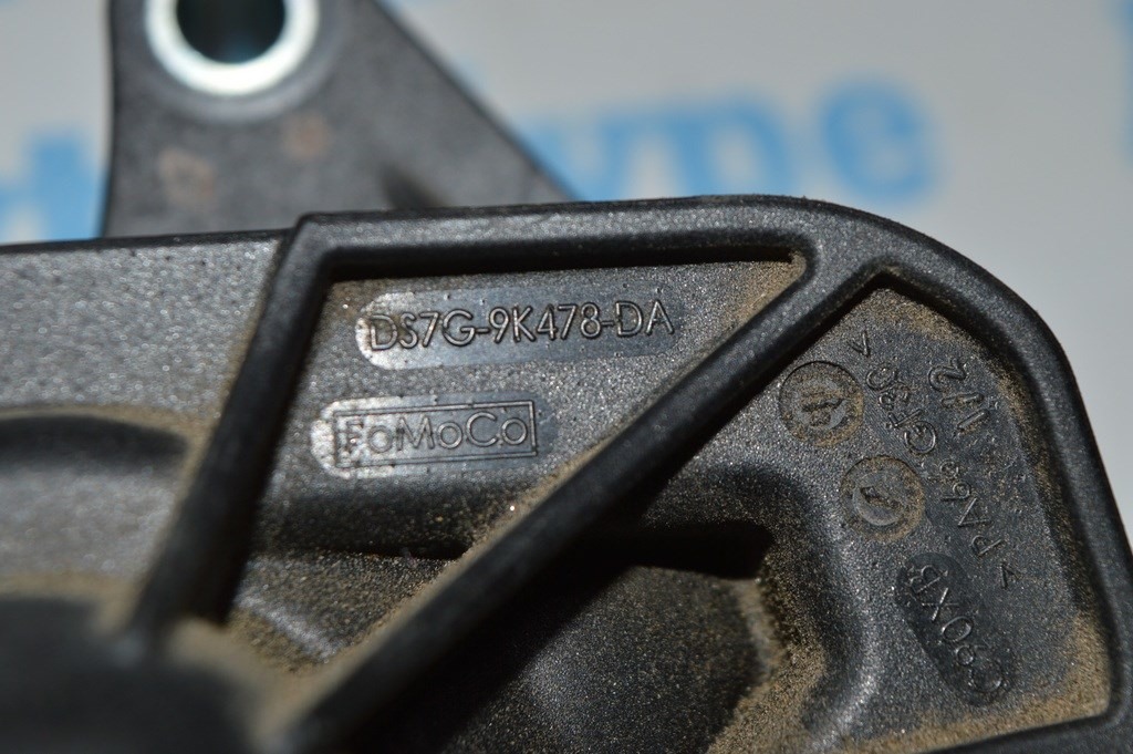 Корпус термостата Ford Fusion mk5 13-20 1.5Т DS7Z-8592-F (05) — фото 2