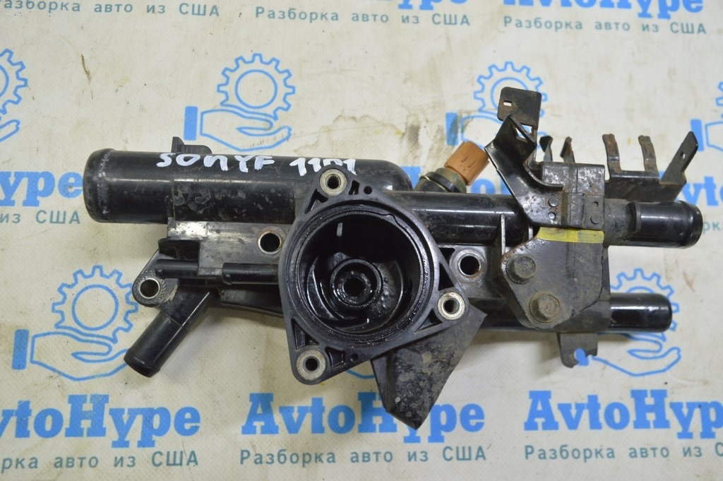 Корпус термостата Hyundai Sonata 11-15 2.4  с термостатом