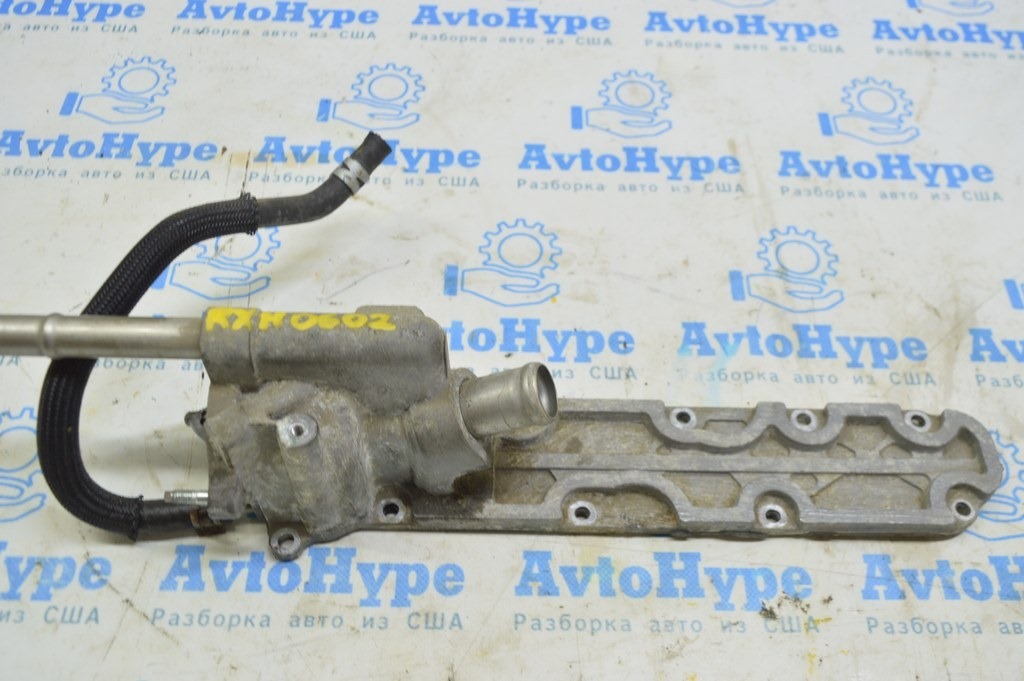Корпус термостата Lexus RX300 RX330 RX350 RX400h 04-09