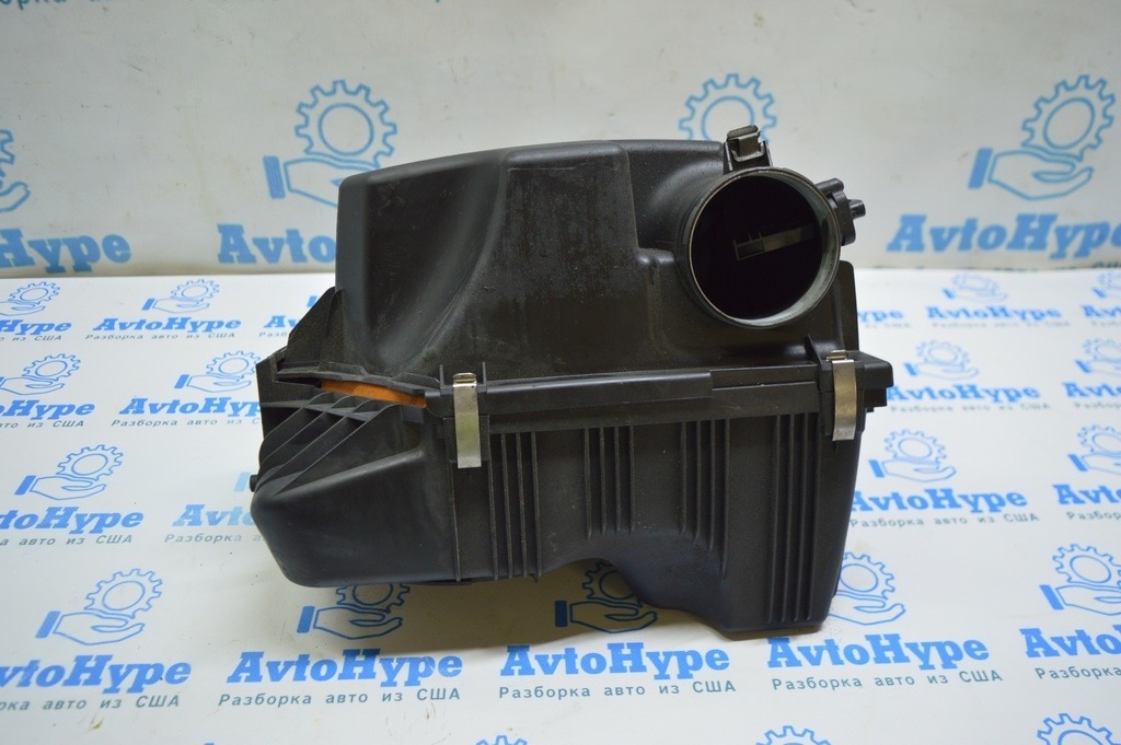 Корпус воздушного фильтра BMW X3 F25 11-17 2.0T (02) — фото 3