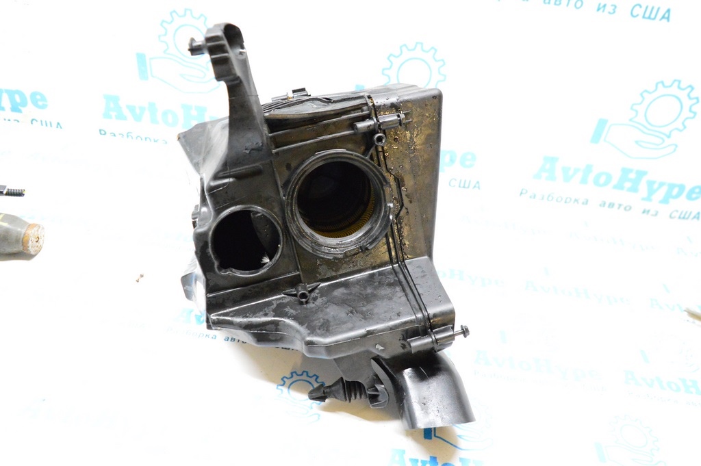 Корпус воздушного фильтра Ford Escape MK3 13- 2.0T (10) — фото 2