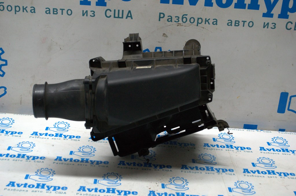 Корпус воздушного фильтра Infiniti QX30 17-19 (03) 165005DD0A