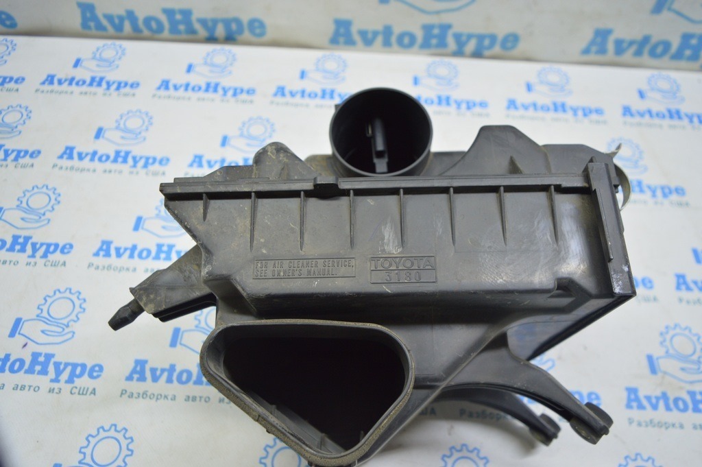 Корпус воздушного фильтра Lexus RX450h 10-15 (02)