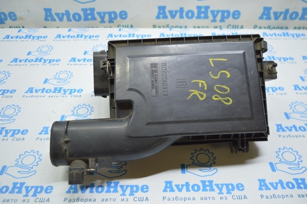 Корпус воздушного фильтра прав Lexus LS460 07-12 17700-38142