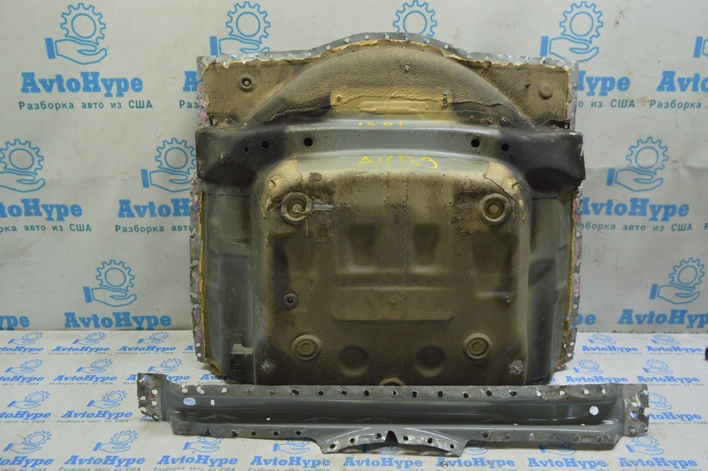 Корыто багажника Audi A4 B9 17- (01)