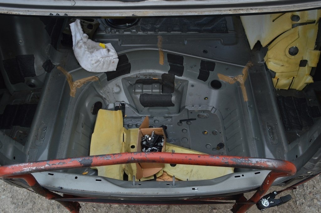 Корыто багажника Audi A6 C7 12-18 (01) на кузове