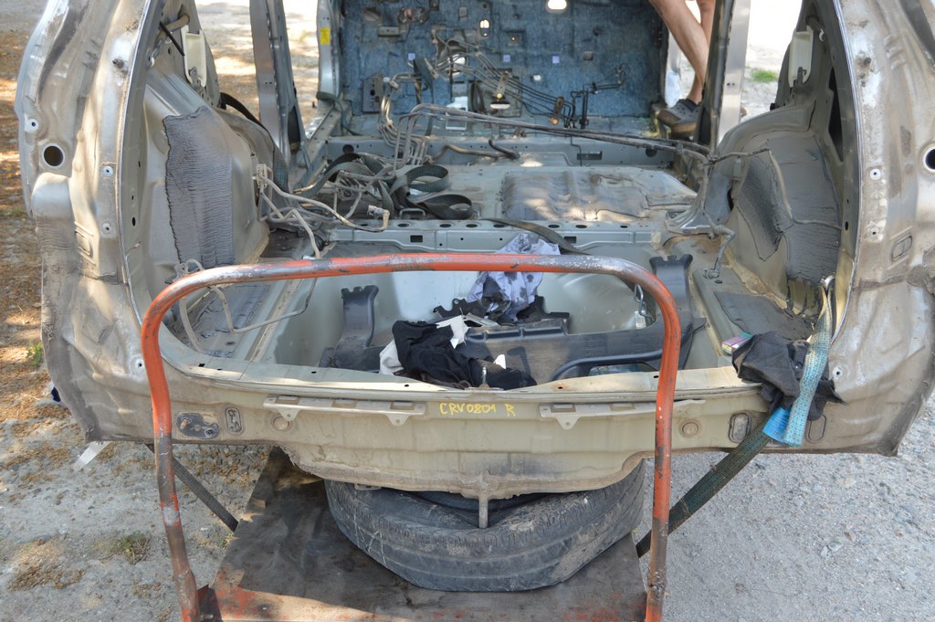 Корыто багажника Honda CRV 07-11 (01)
