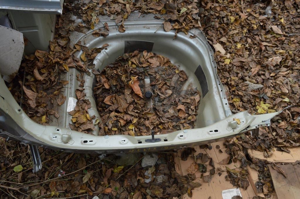 Корыто багажника VW Jetta 19- (01)