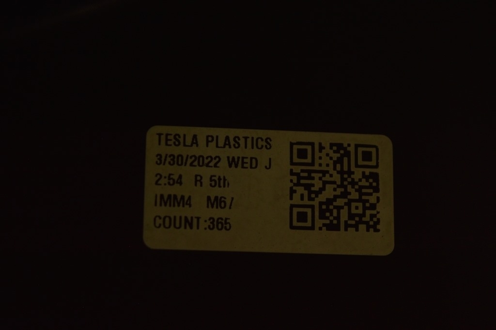 Корыто переднего багажника Tesla Model 3 21- — фото 3