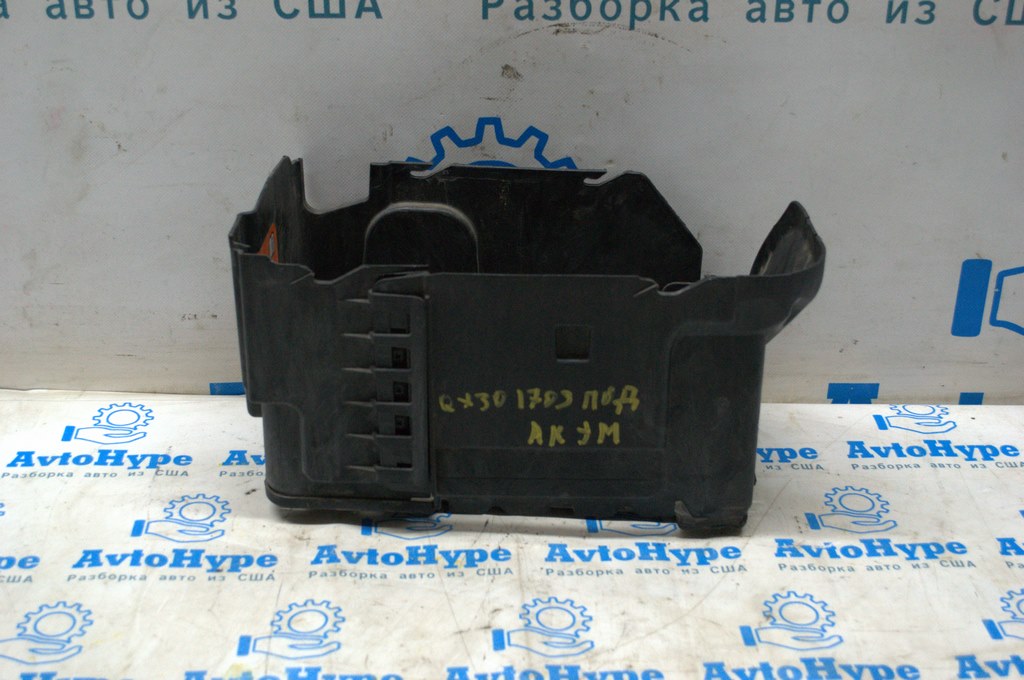 Кожух АКБ Infiniti QX30 17-