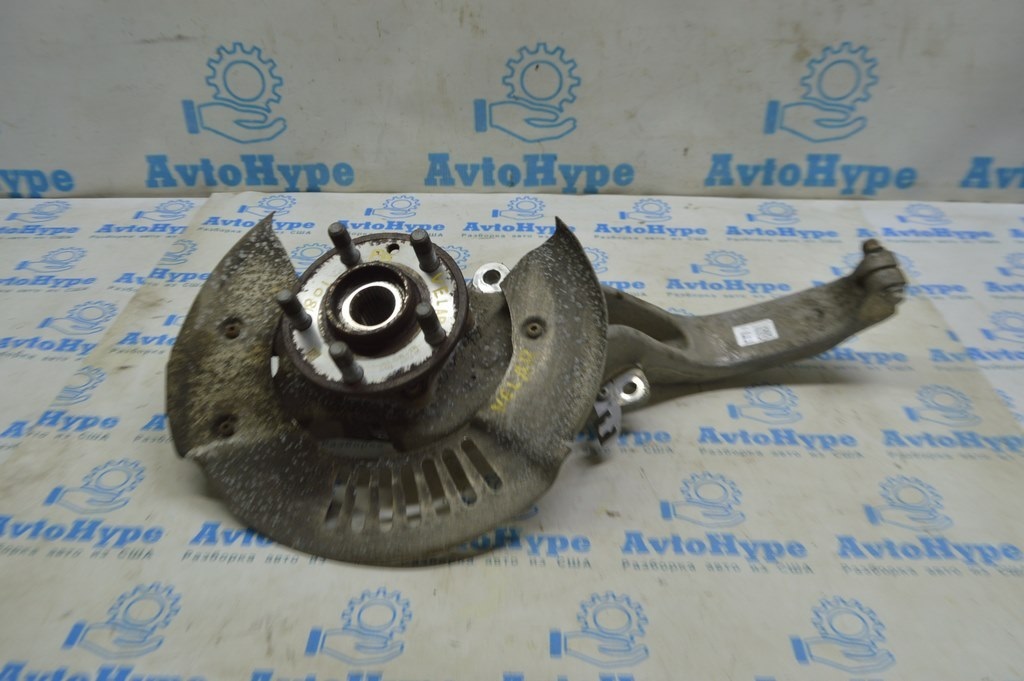 Кожух тормозного диска перед прав Range Rover Velar L560 17- под R17