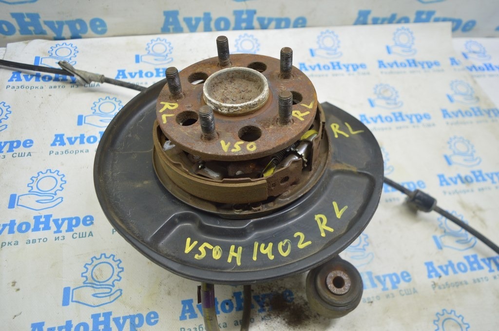 Кожух тормозного диска задний левый Toyota Camry v50 12-14 usa