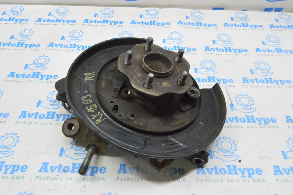 Кожух тормозного диска задний правый Lexus RX350 RX450h 10-15 FWD