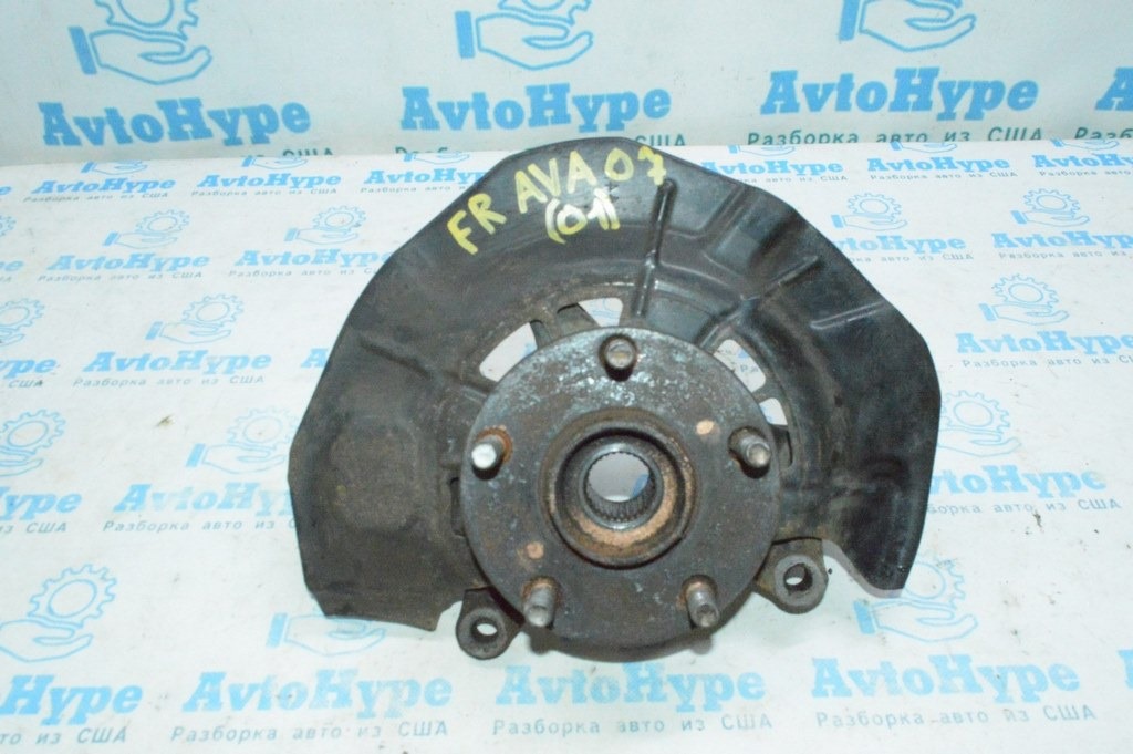 Кожух защитный перед прав Toyota Avalon 05-12