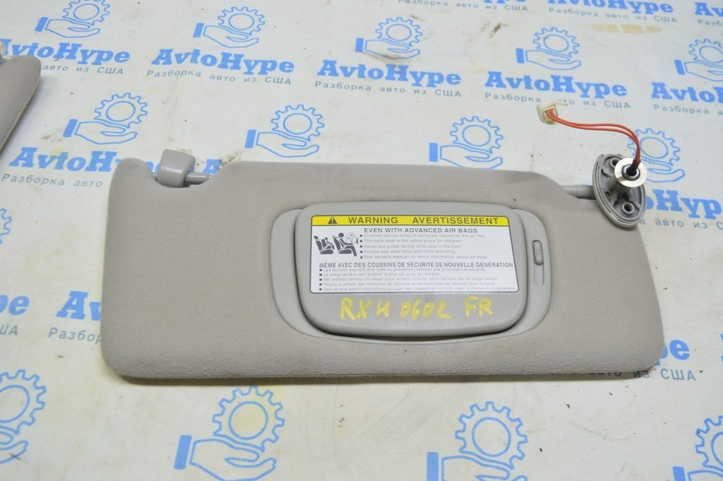 Козырек правый Lexus RX300 RX330 RX350 RX400h 04-09 серый, без крючка