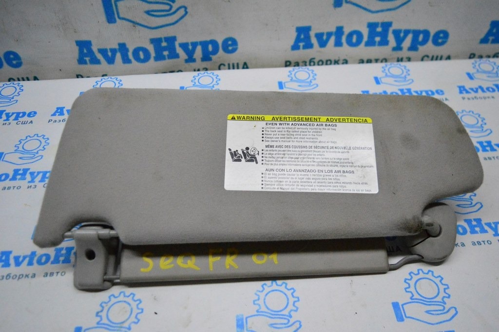 Козырек правый Toyota Sequoia 2008-2022 серый