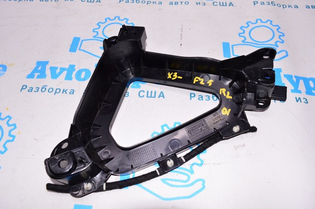 Крепеж стойки левый BMW X3 F25 11-17