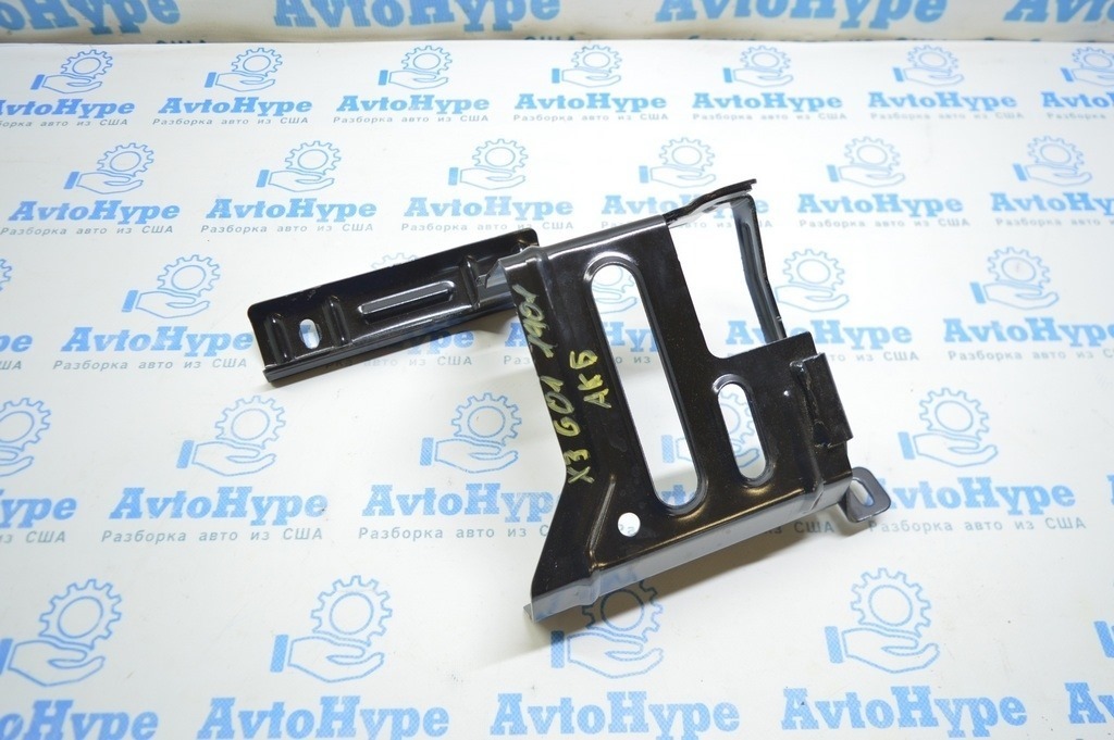 Крепление АКБ BMW X3 G01 18-21 61219117801