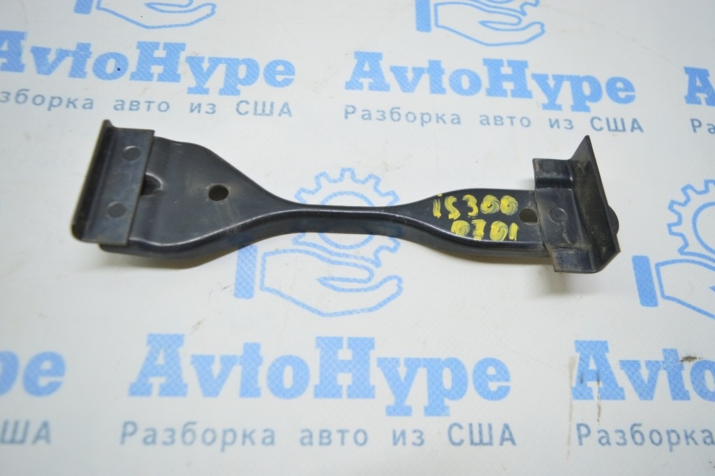 Крепление АКБ верх Lexus IS250/IS300/IS350 06-13