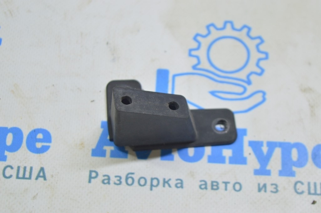 Крепление на крышке багажника левое Ford C-max MK2 13-16