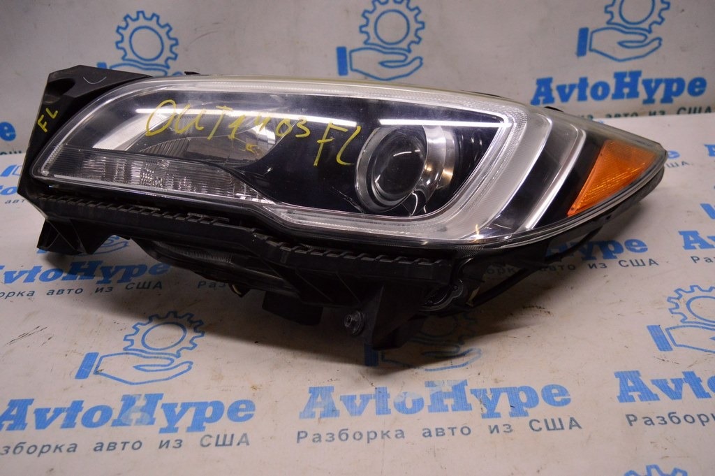 Крепление переднего бампера под фару левое Subaru Outback 15-19 (03) дефект