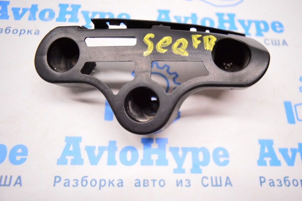 Крепление переднего бампера правое Toyota Sequoia 2008-2022 (01)