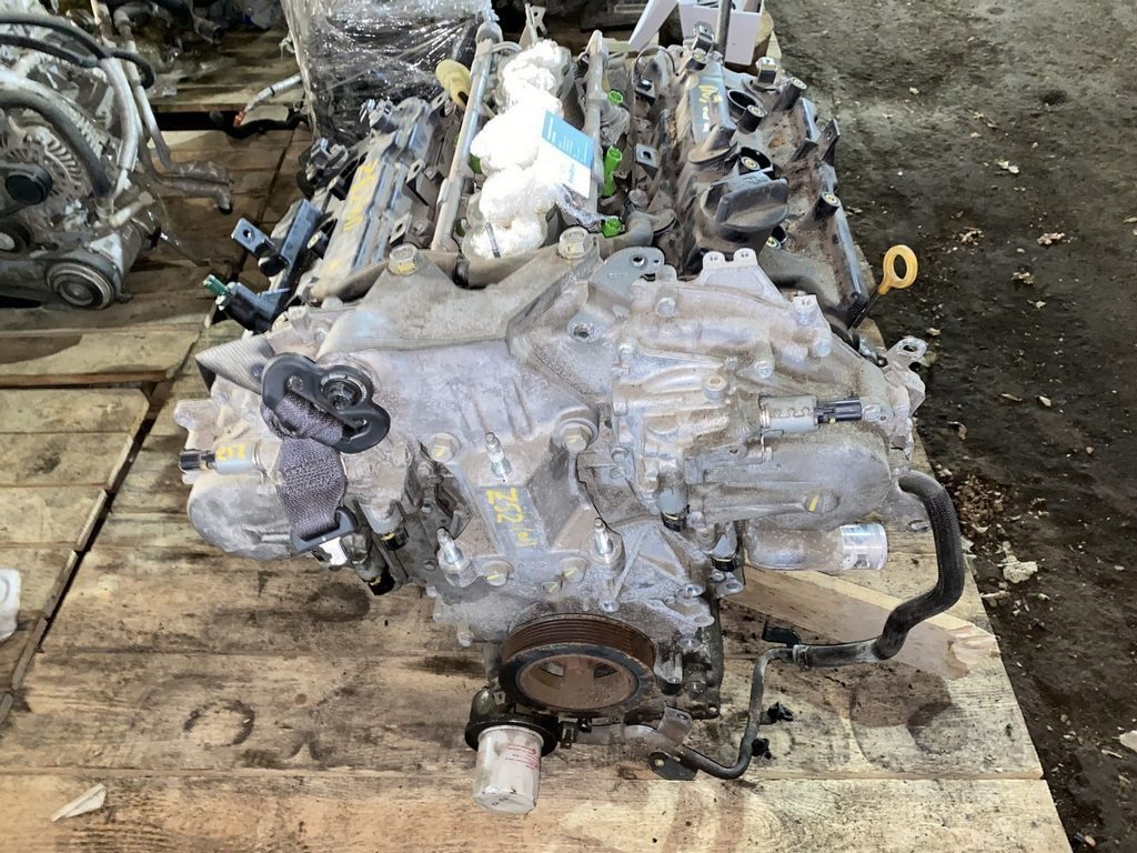 Крепление подушки двигателя правое Nissan Murano z52 15-