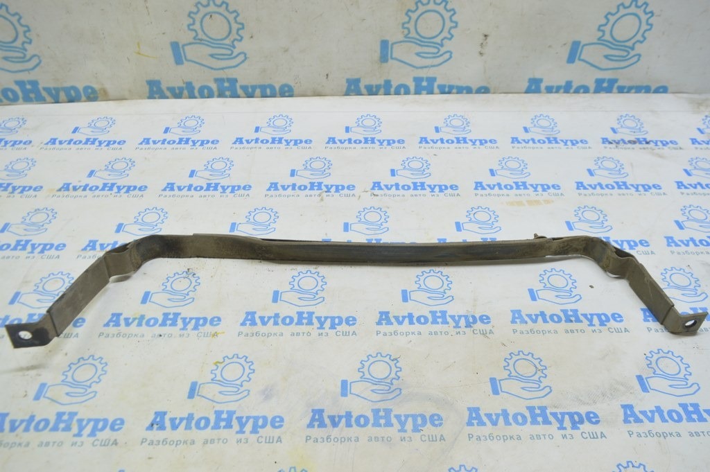 Крепление топливного бака заднее Lexus RX400h 06-09 — фото 3