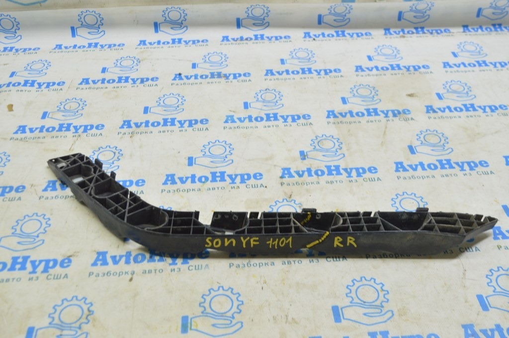 Крепление заднего бампера правое Hyundai Sonata 11-15 (01) деф.