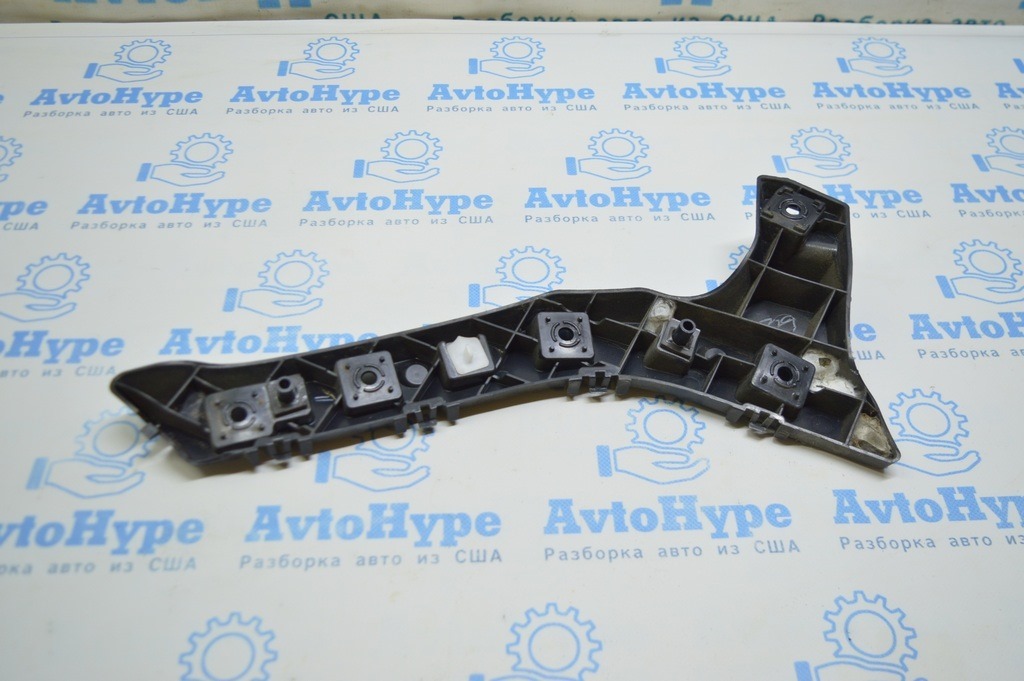 Крепление заднего бампера правое внешн Ford Fusion mk5 13-18