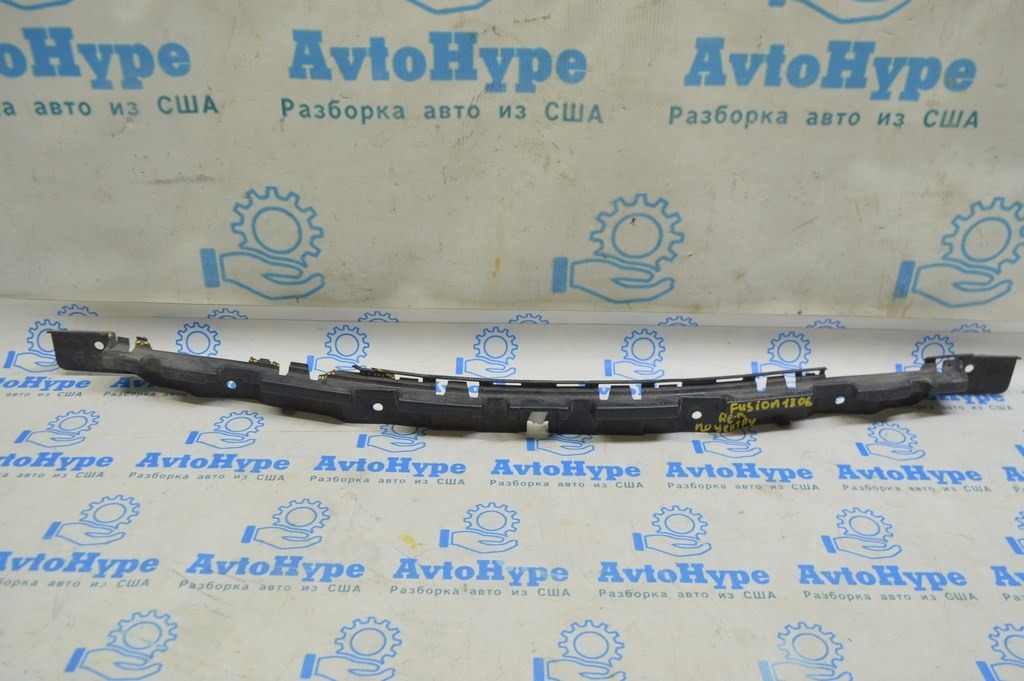 Крепление заднего бампера центр Ford Fusion mk5 13-18 (06) деф.