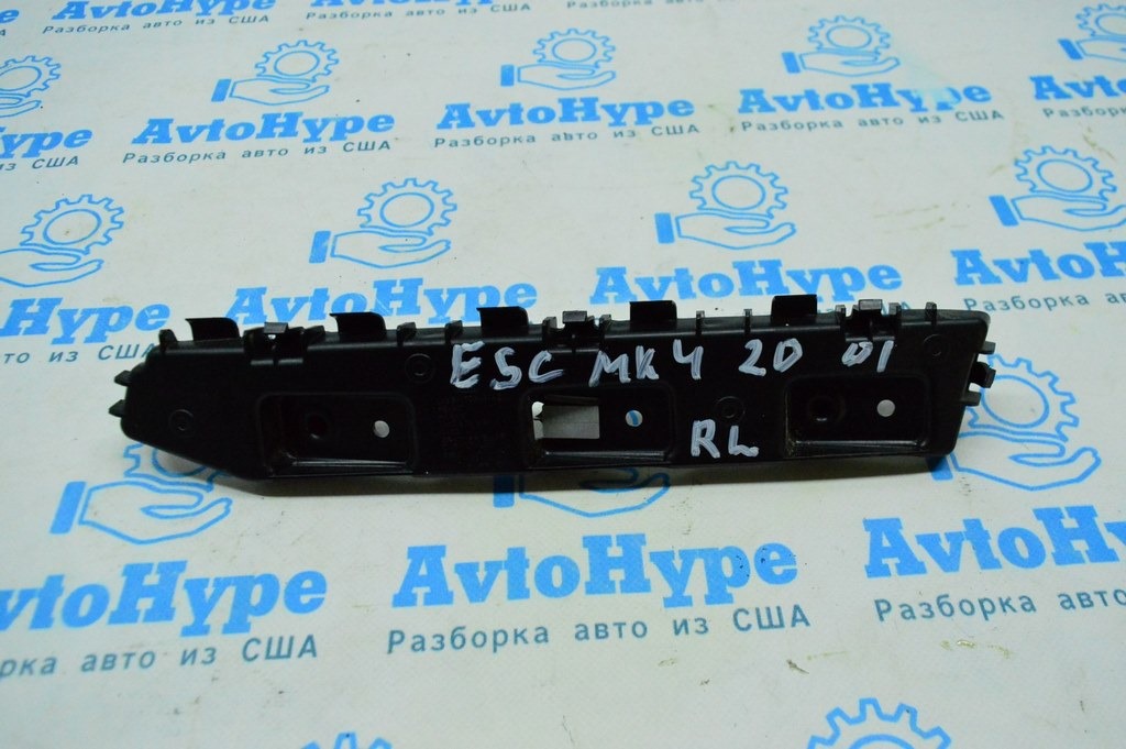 Крепление заднего бампера внешн левое Ford Escape MK4 20- LJ6B-17D949-AD