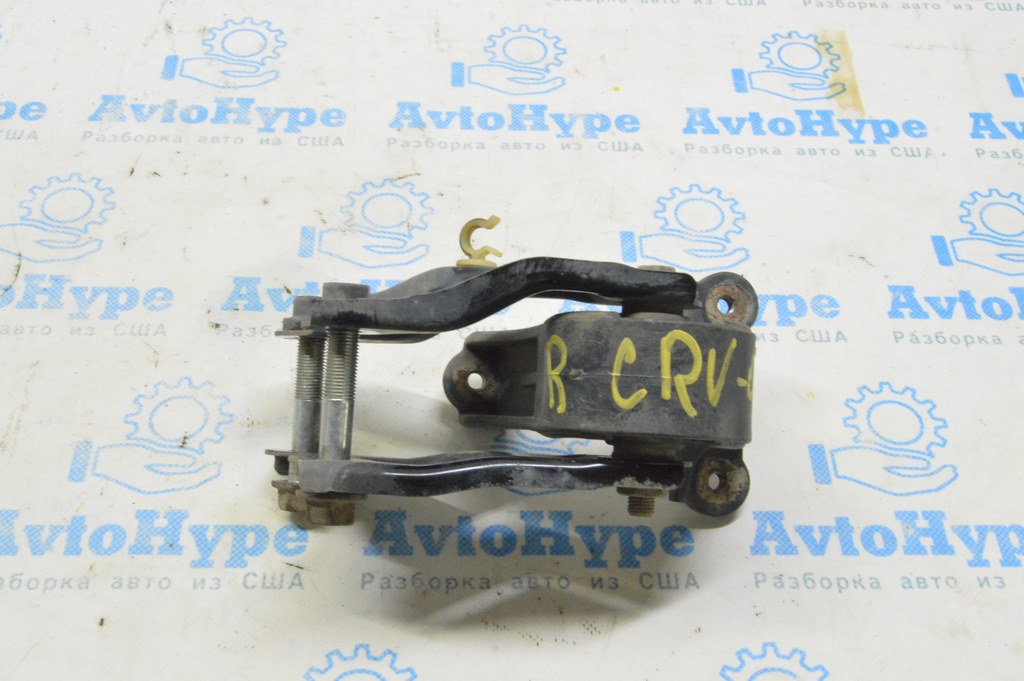 Крепление заднего редуктора левое Honda CRV 07-11