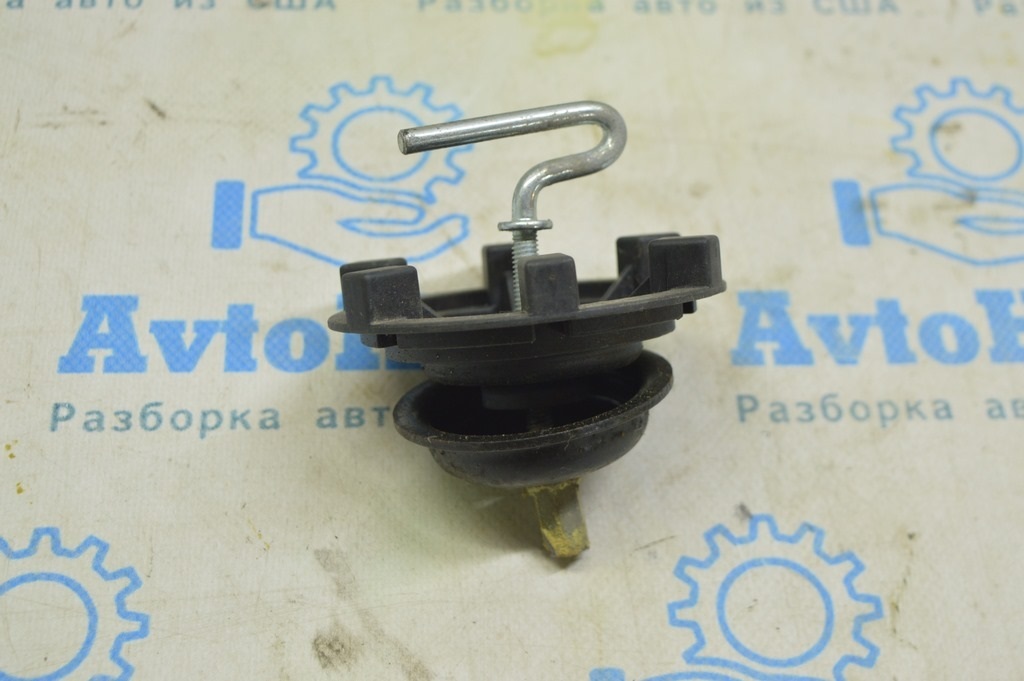 Крепление запасного колеса Range Rover VOG L322 02-12