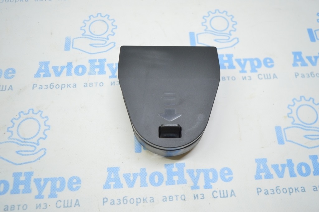Крепление знака аварийной остановки Audi A8 D4 10-17