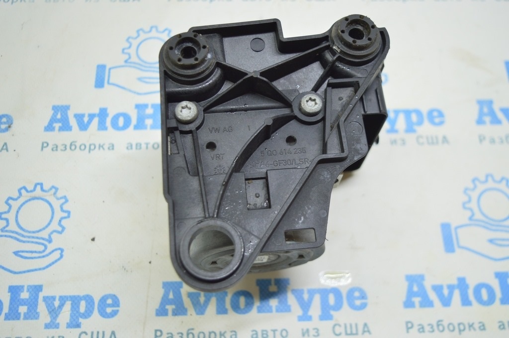 Кронштейн ABS АБС Audi A3 8V 15-20 пластик