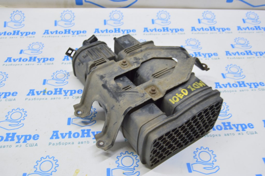 Кронштейн абсорбера бака Acura MDX 07-13