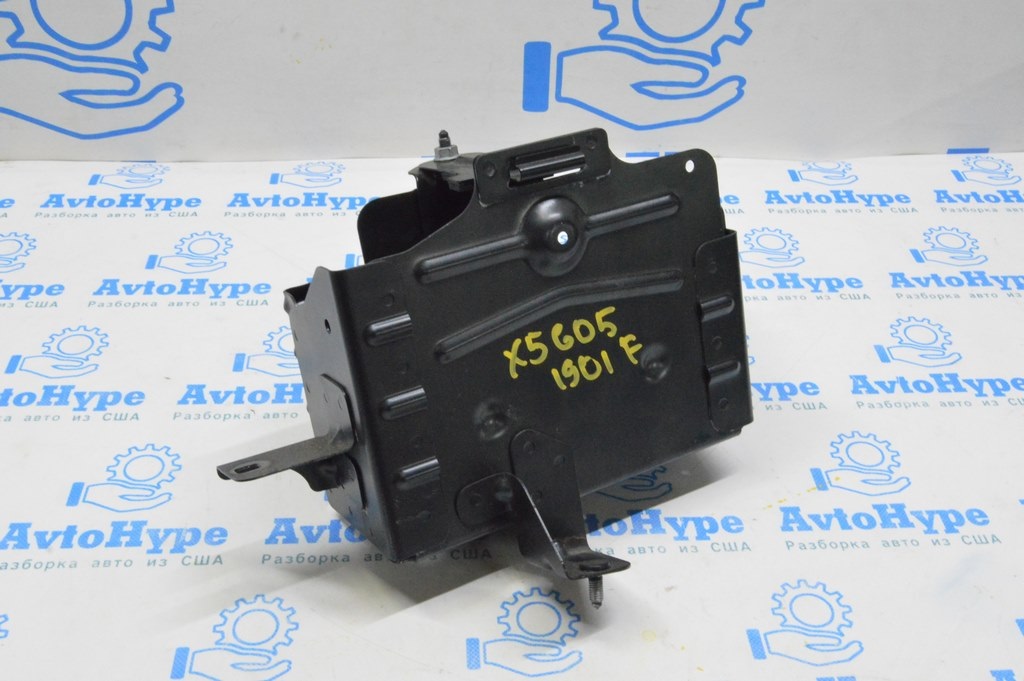 Кронштейн аккумулятора Li-ion BMW X5 G05 19-23 подкапотный