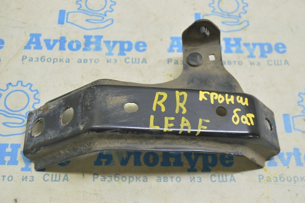 Кронштейн батареи правый Nissan Leaf 18-21