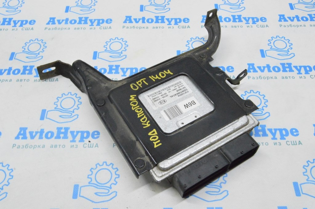 Кронштейн блока ECU Kia Optima 11-15