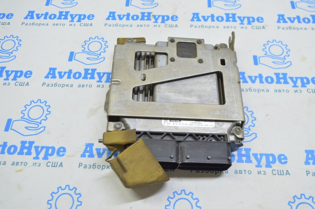 Кронштейн блока ECU компьютер двигателя Porsche Panamera 10-16 3.0d (01)