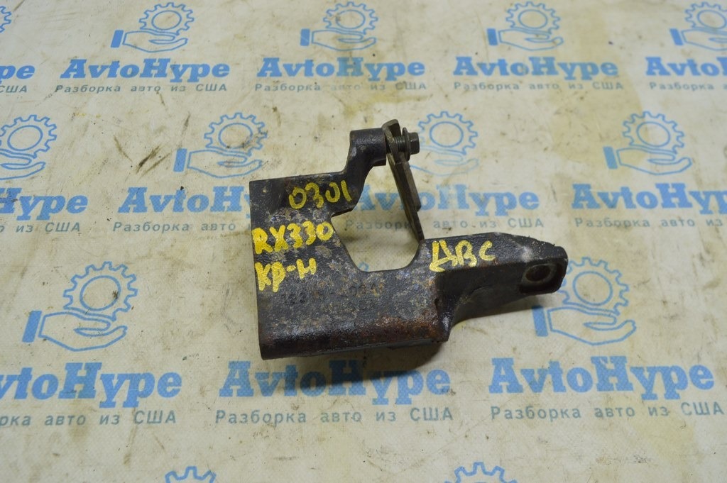 Кронштейн двигателя Lexus RX300 RX330 04-09