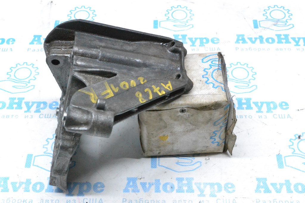 Кронштейн генератора Audi A7 C8 19-25