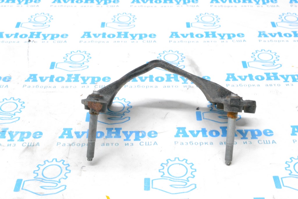 Кронштейн генератора Toyota Tundra 22-