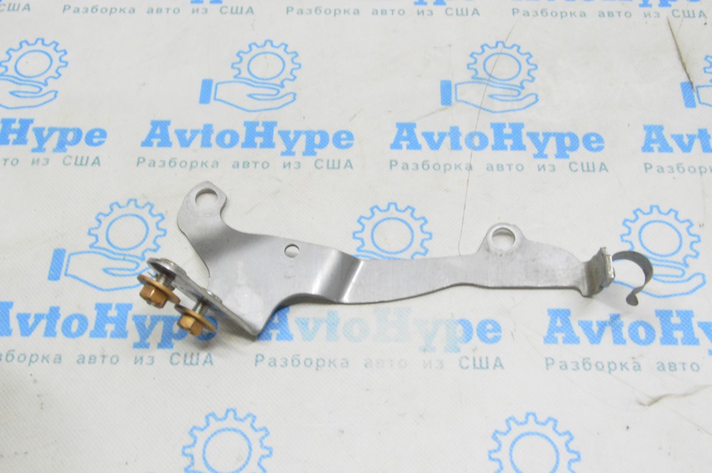 Кронштейн катализатора BMW X5 G05 19-23 3.0T